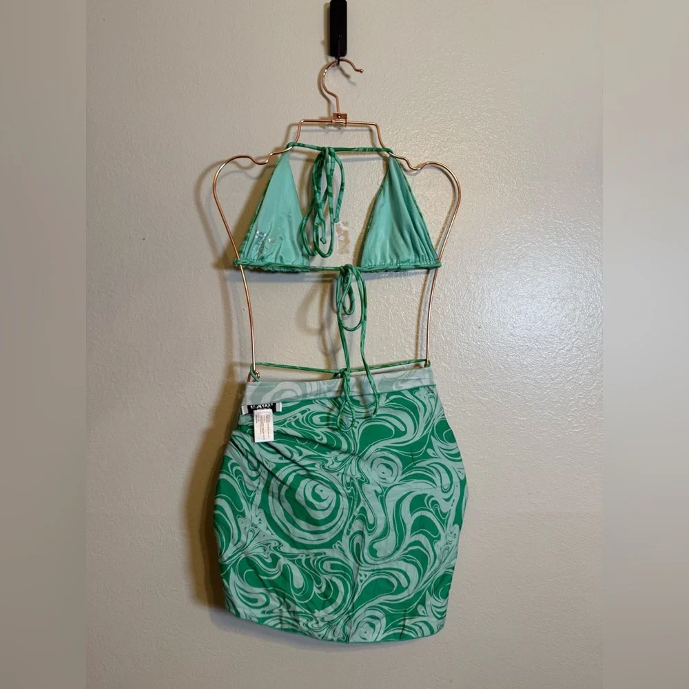 Frankies Bikinis Satin Bikini Set and Sarong in‎ Rainforest